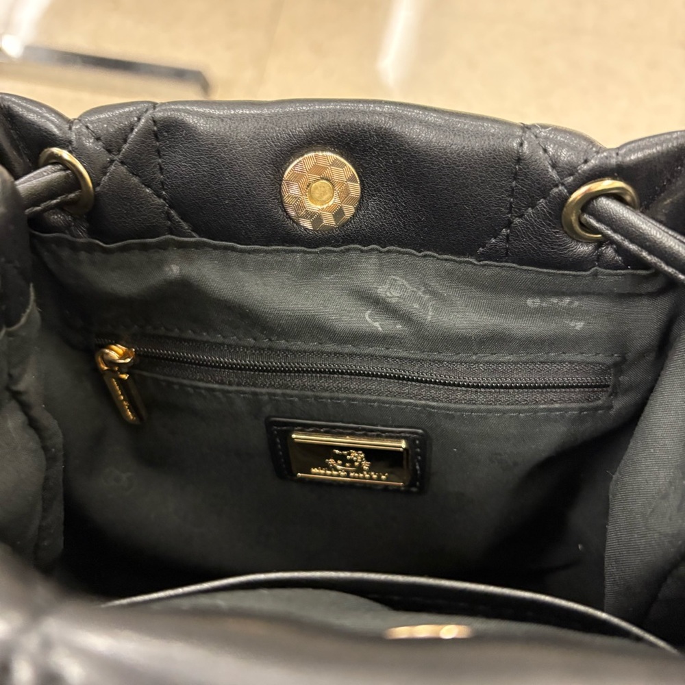Hello Kitty Black Quilted Drawstring Crossbody Bag - Picture 8 of 11